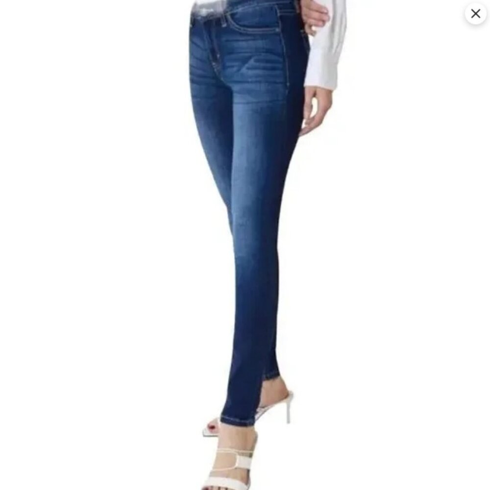 2/$30 KanCan Dark Blue Wash Skinny Mid Rise Jeans Size 3/25 #2109